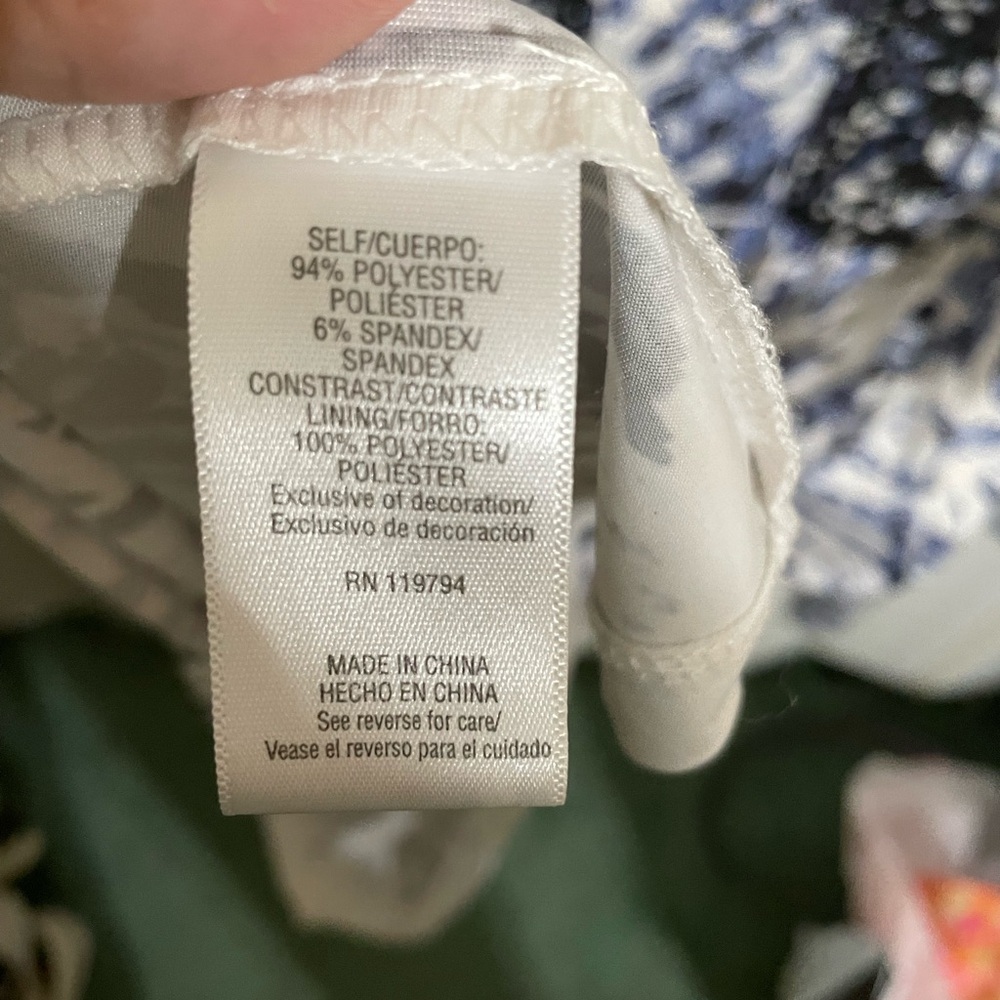 Blouse - Picture 2 of 2
